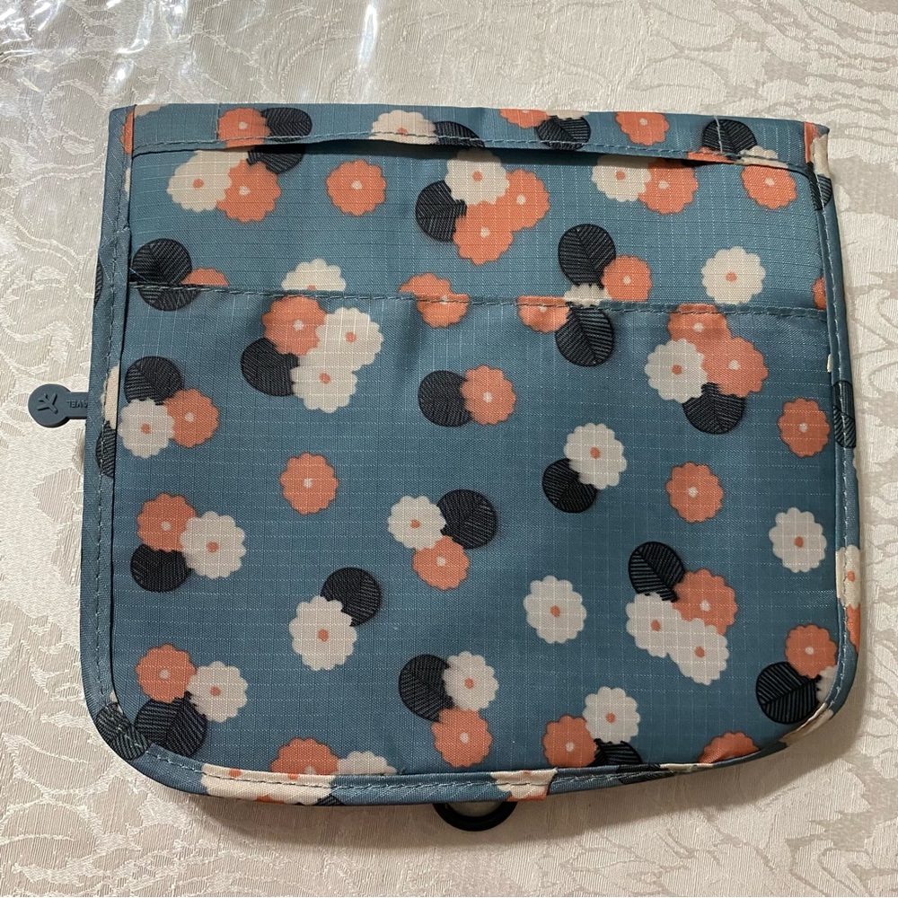 Travel Cosmetic Makeup Bag